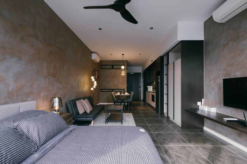 Apartment Modern Luxury Near Klcc With View