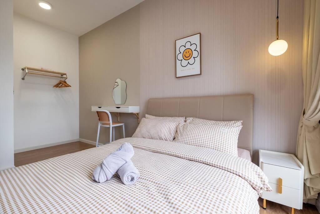 Apartment French Style Sv2 Linked Bridge Velocity Mall 中文房东 *