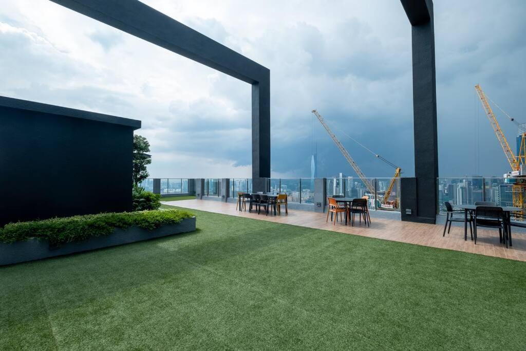 Apartment French Style Sv2 Linked Bridge Velocity Mall 中文房东 *
