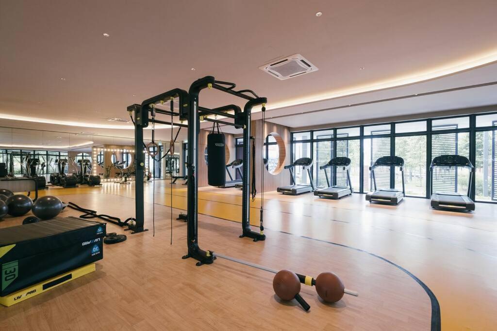 Fairy M Vertica 4bedroom 8pax Infinity Pool Gym * Kuala Lumpur