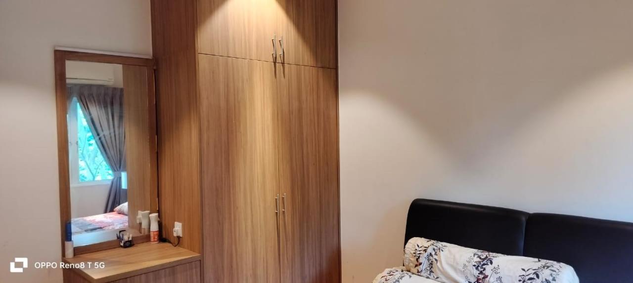 Bangsar South @ Taman Pantai Prima Cosy In A Double Storey Spacious Comfortable