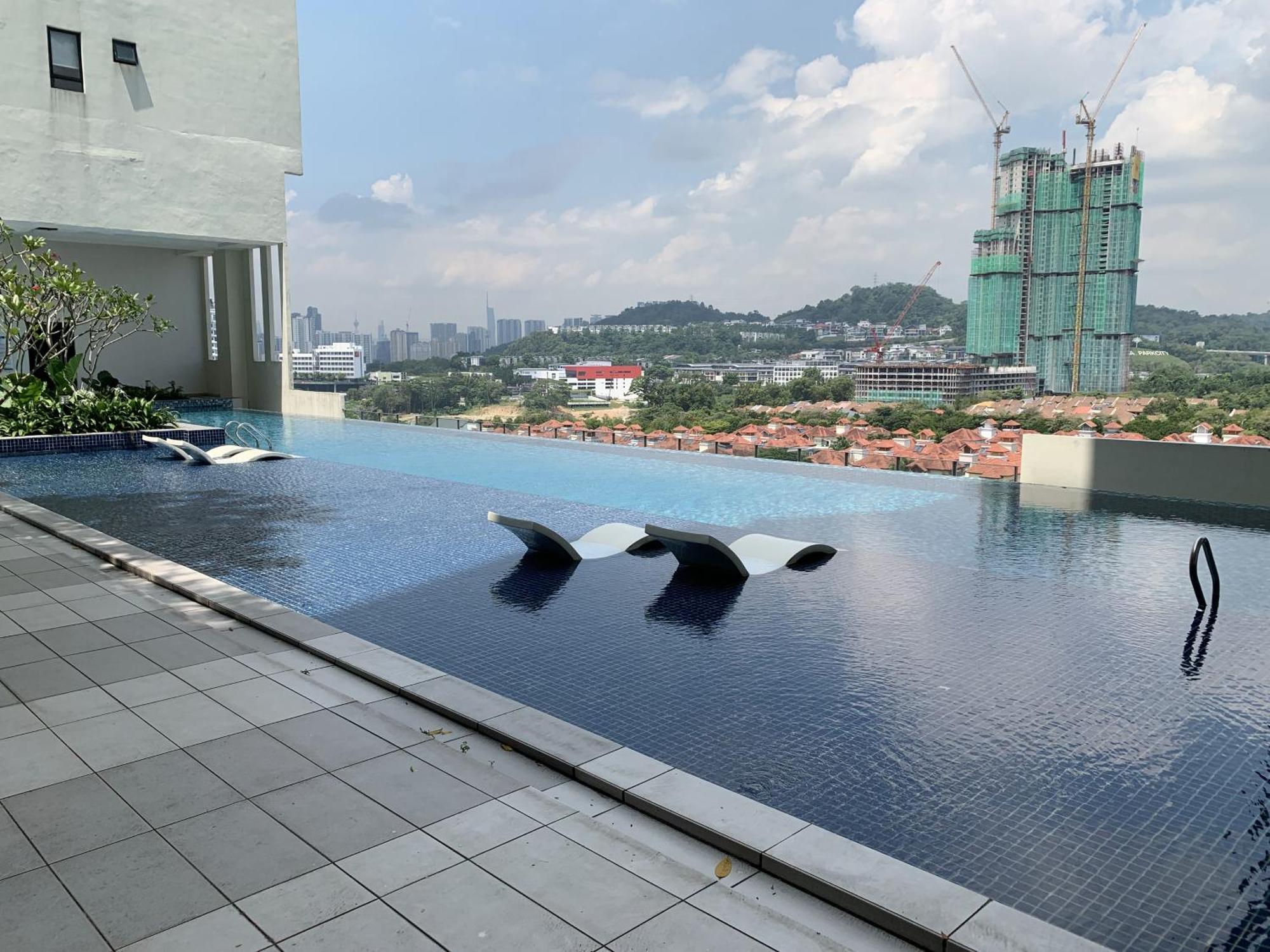 Apartment 5 Guest Vim3, Isp School, Desa Parkcity, One Utama, Bandar Menjalara, Kepong, Sri Damansara, Mutiara Damansara, Damansara Perdana, Kota Damansara,