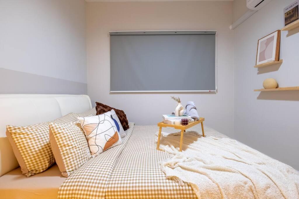 Little Smiley Flower Majestic Maxim 2br 夜市中文房东mrt * Kuala Lumpur