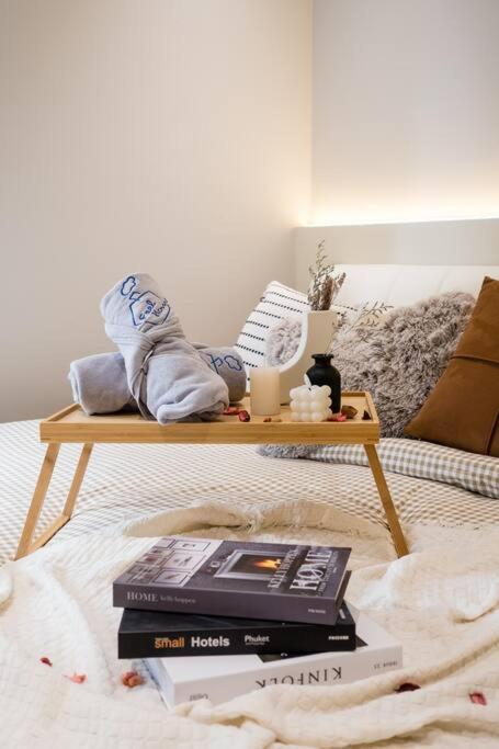 Apartment Little Smiley Flower Majestic Maxim 2br 夜市中文房东mrt *