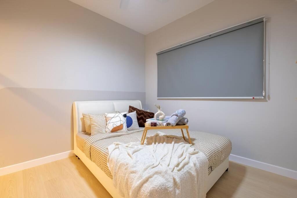 Little Smiley Flower Majestic Maxim 2br 夜市中文房东mrt Apartment Kuala Lumpur