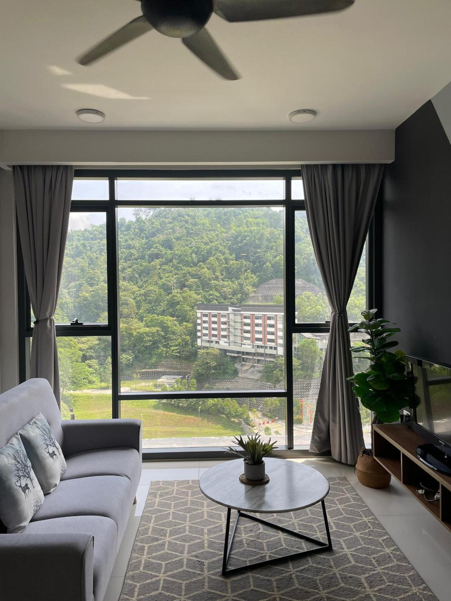 Apartment The Ridge Kl East