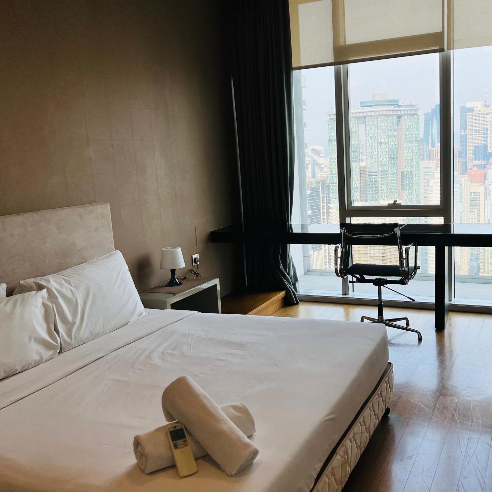 Apartment Platinum Klcc By Dxe