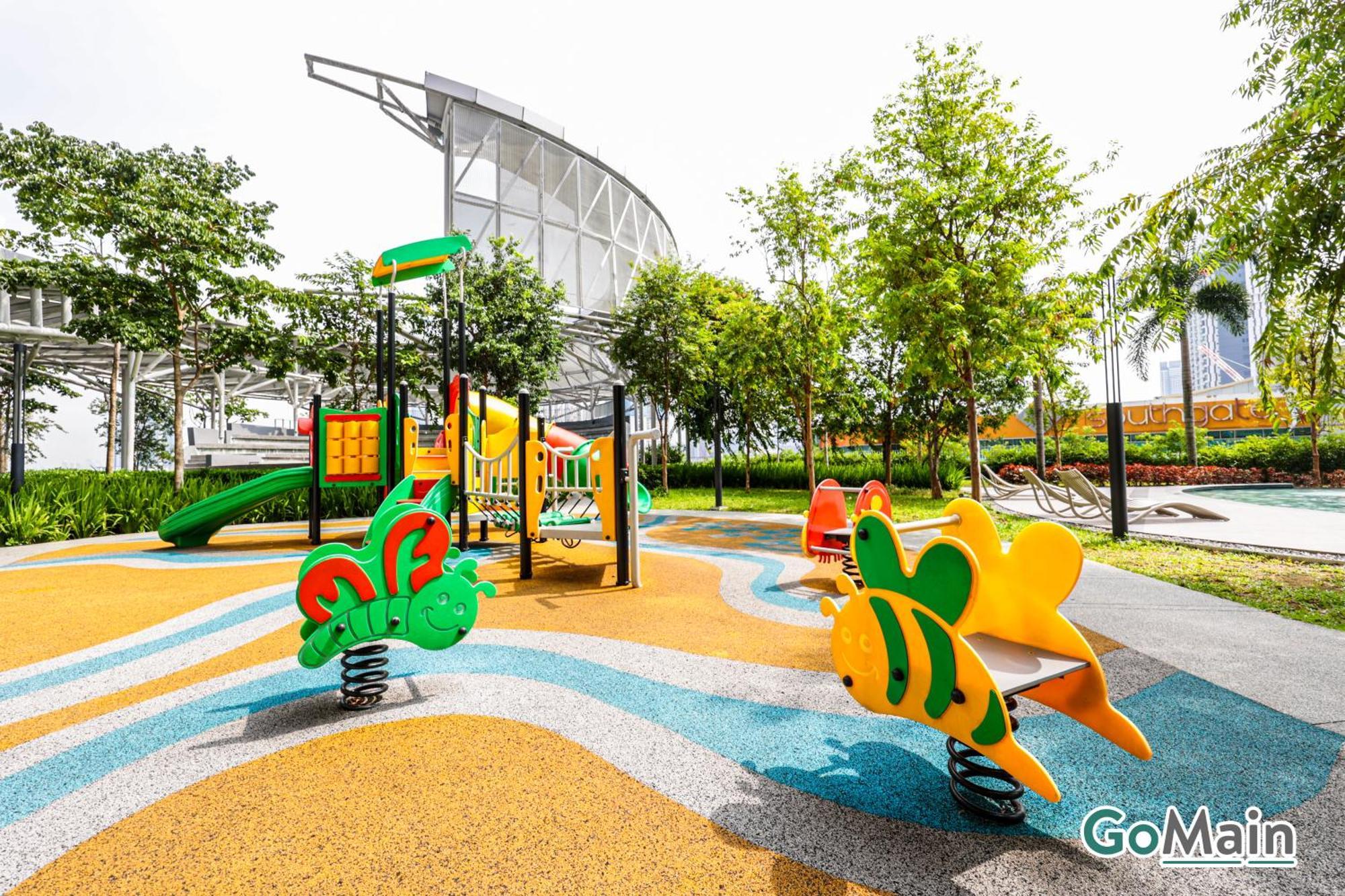 4 Pax Trion Kl // Near Pavillion Kl Klcc Trx
