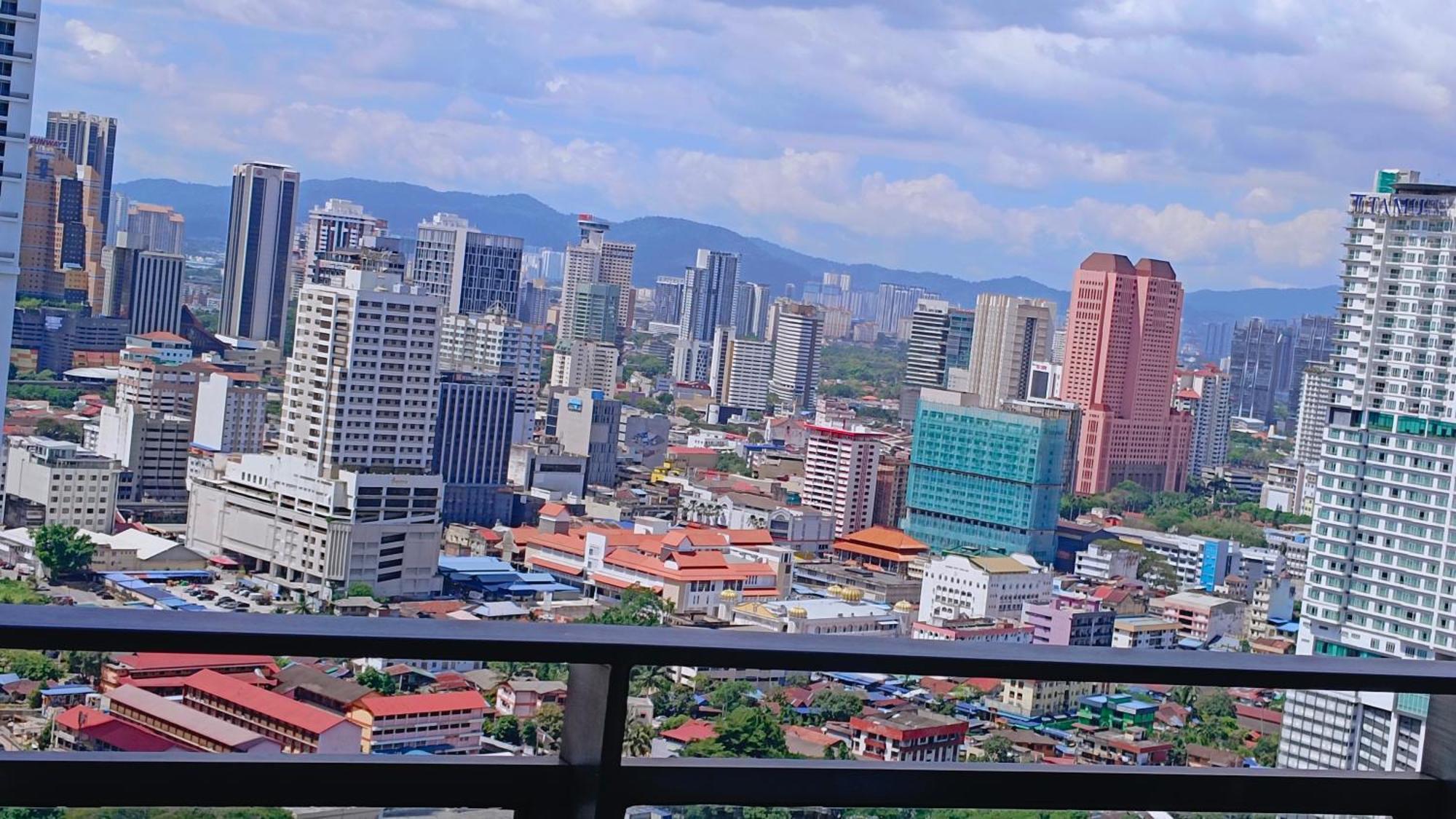 Summer By Kl Tower Apartment Kuala Lumpur