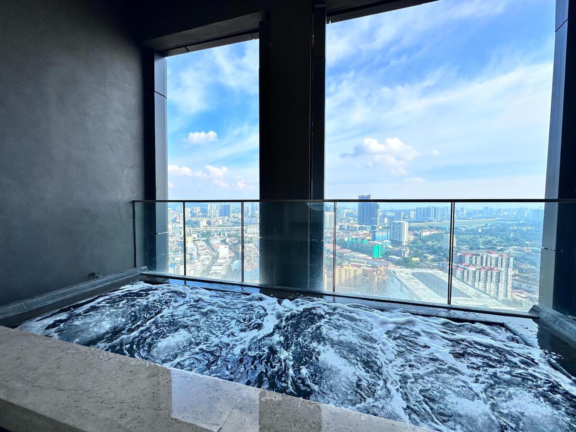 Apartment Lucentia Lalaport At Bukit Bintang Kl By Rich Living