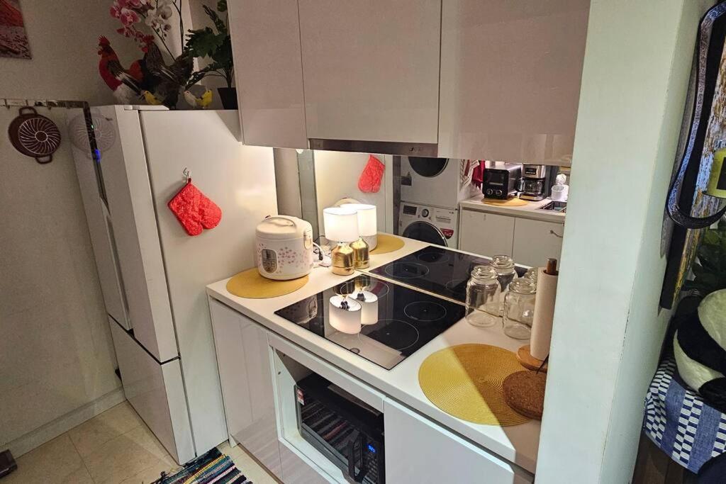 Stylish Vortex 3 Bedroom In Klcc With Carpark Apartment *