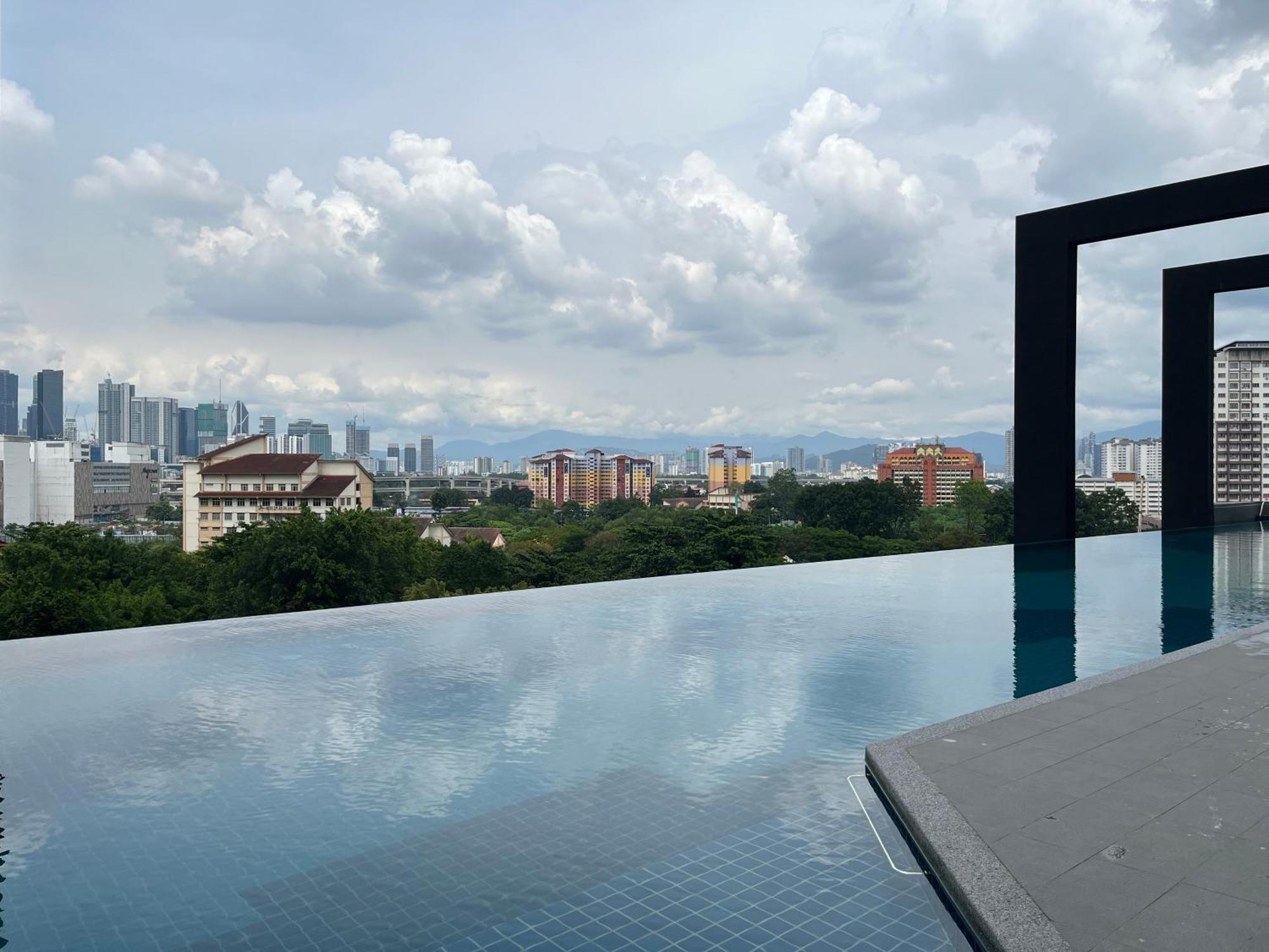 Sunway Velocity Two By The Relaxstay Apartment Kuala Lumpur