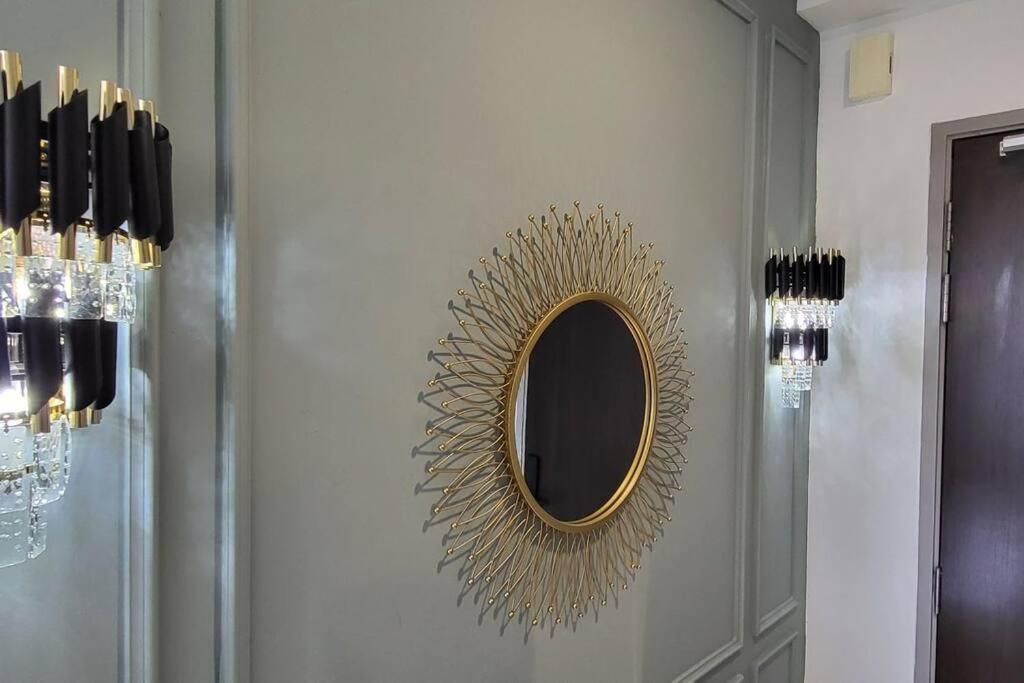 Ultra Luxury In Center Astoria *