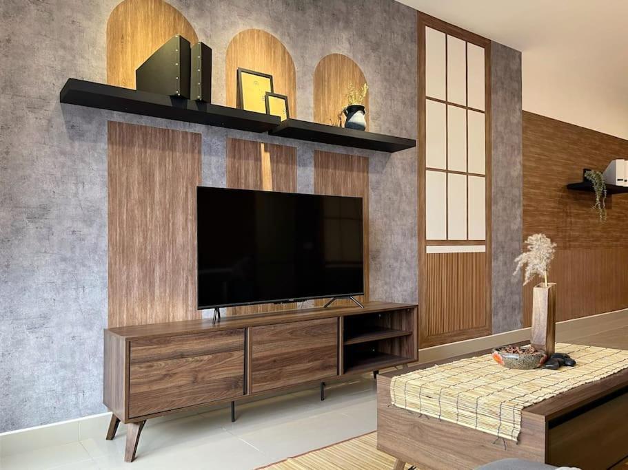 Apartment 4br Family Mvertica Near Mrt By Rumabnb *