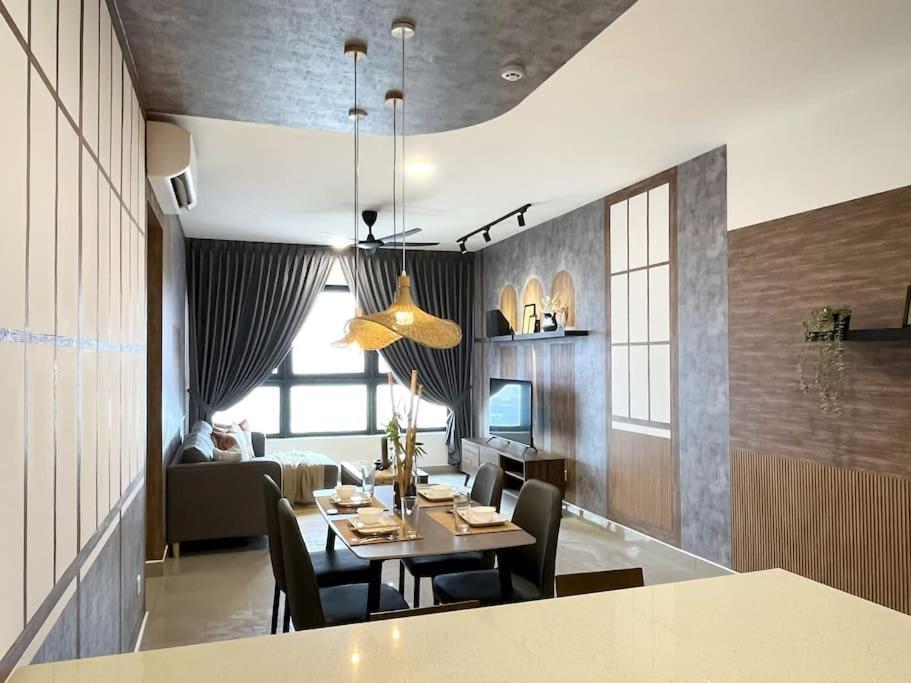 Apartment 4br Family Mvertica Near Mrt By Rumabnb Kuala Lumpur