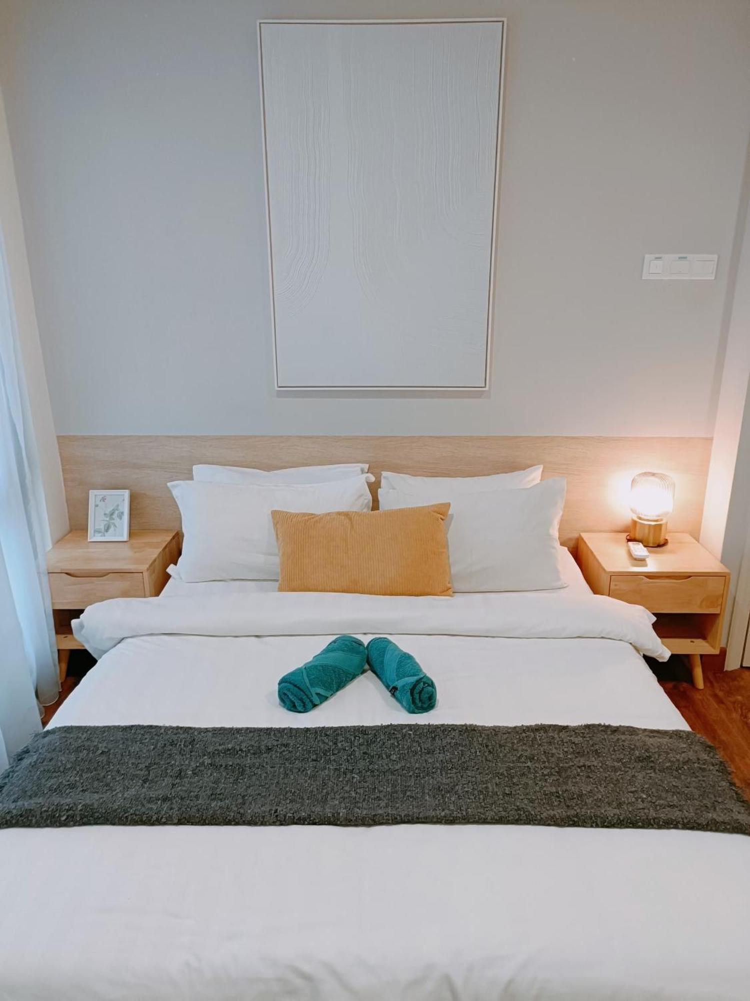 Apartment Muji Style 2-bedrooms Arte Mont Kiara