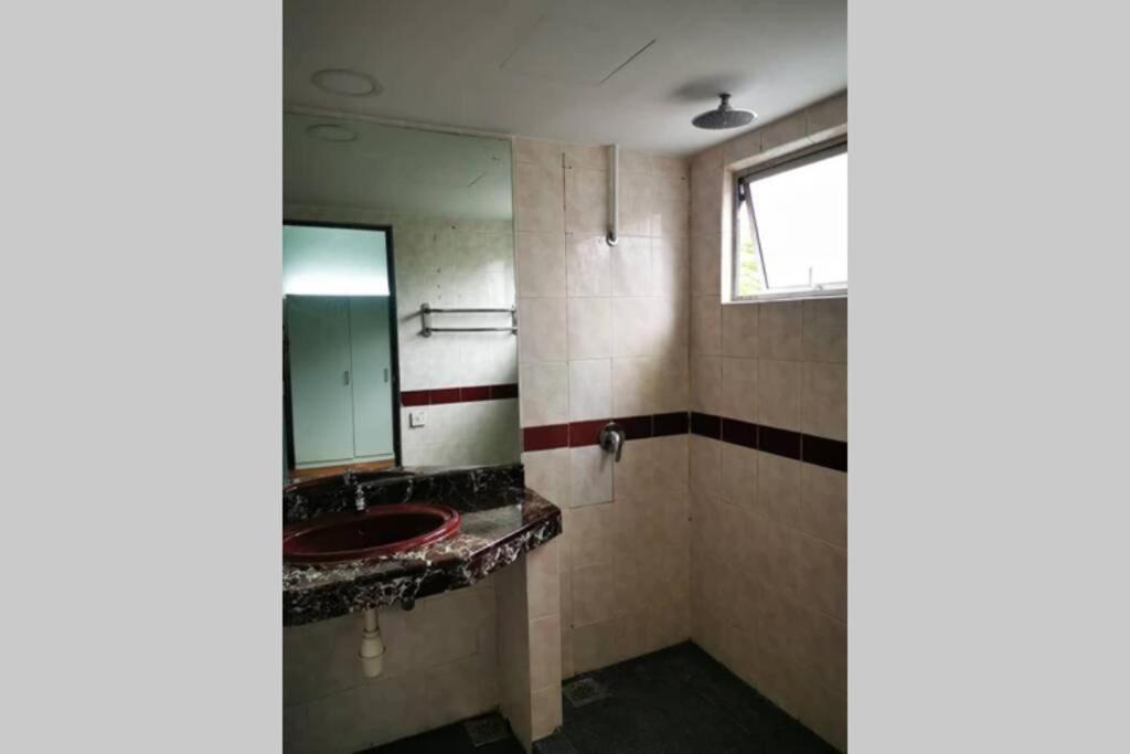 Jacuzzi Pool 3bedroom, Walk To Stadium *