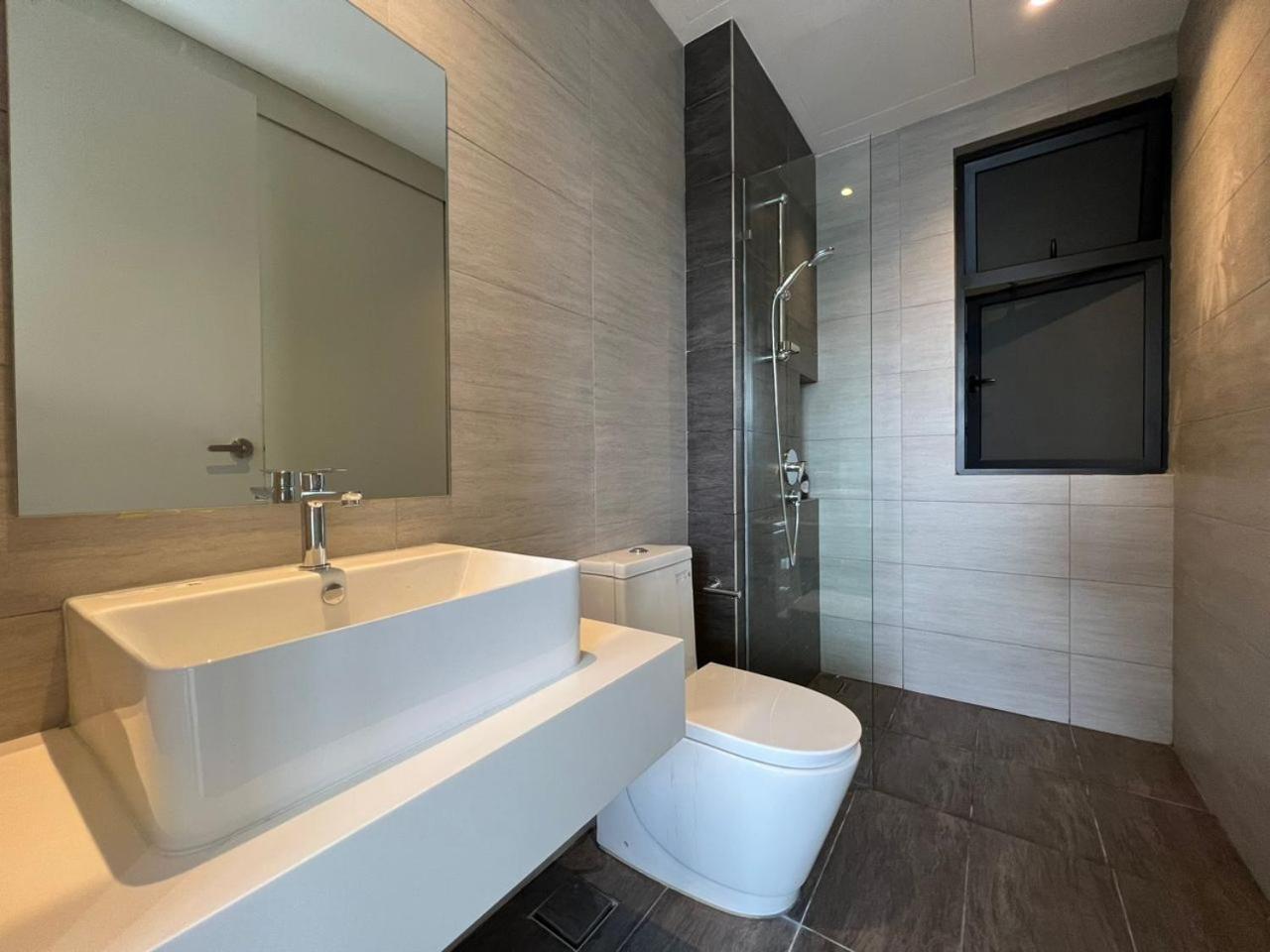 Apartment 3r2b Chan Sow Lin Trion 2 - 8 Pax Kuala Lumpur