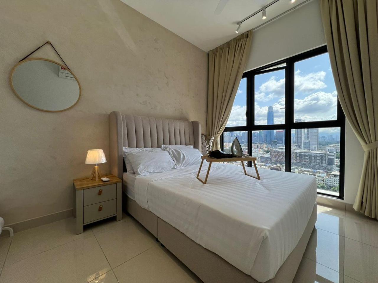 3r2b Chan Sow Lin Trion 2 - 8 Pax * Kuala Lumpur