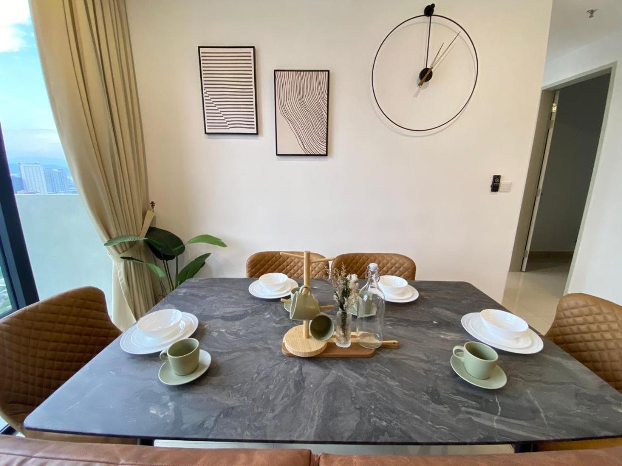 3r2b Chan Sow Lin Trion 2 - 8 Pax Apartment Kuala Lumpur