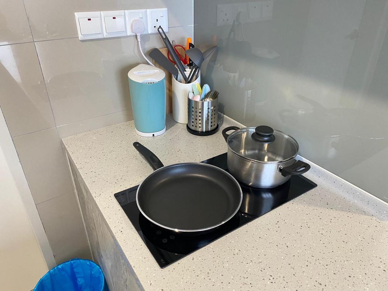 Apartment 3r2b Chan Sow Lin Trion 2 - 8 Pax Kuala Lumpur