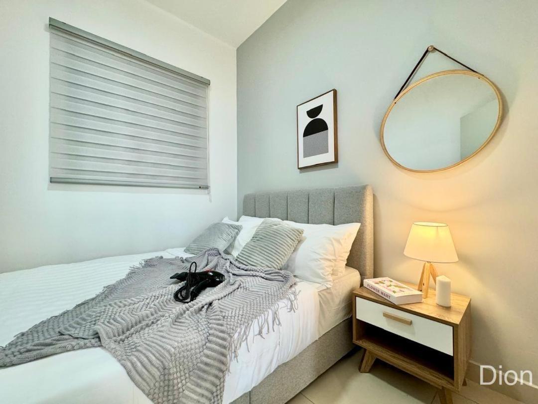 3r2b Chan Sow Lin Trion 2 - 8 Pax Apartment
