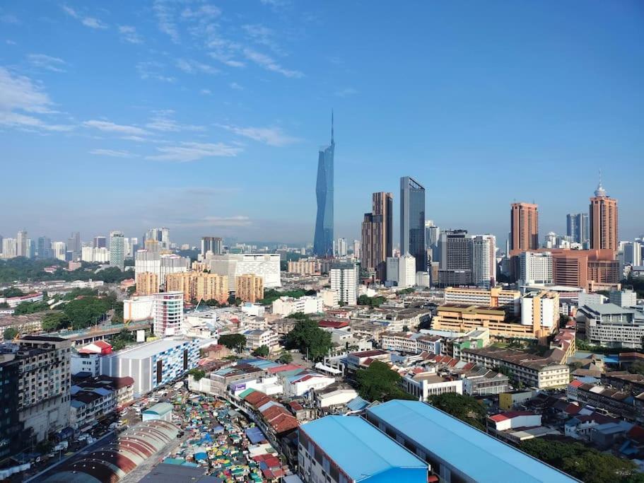 Charming Haven In 100mb Trx Mall Apartment *