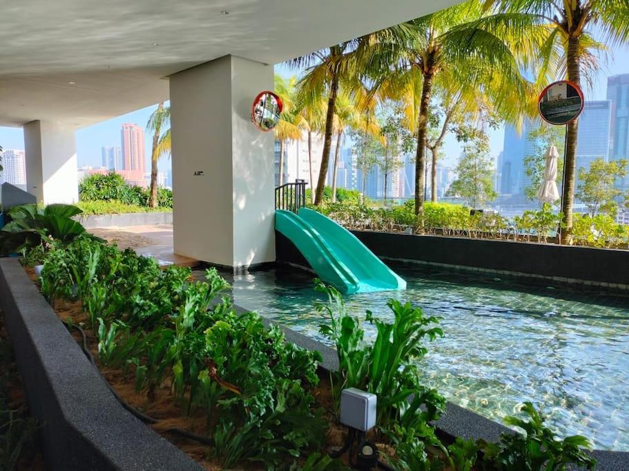 Charming Haven In 100mb Trx Mall * Kuala Lumpur