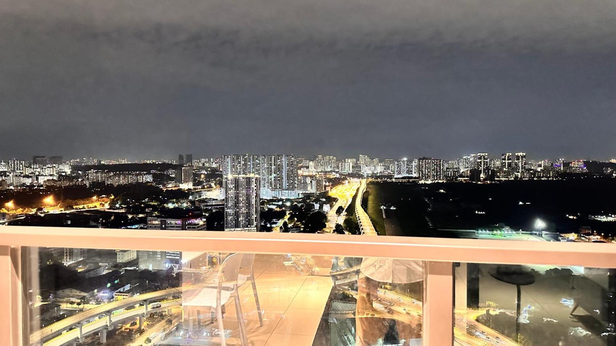 Luxury 1br Service With Balcony Trion Kl Kuala Lumpur