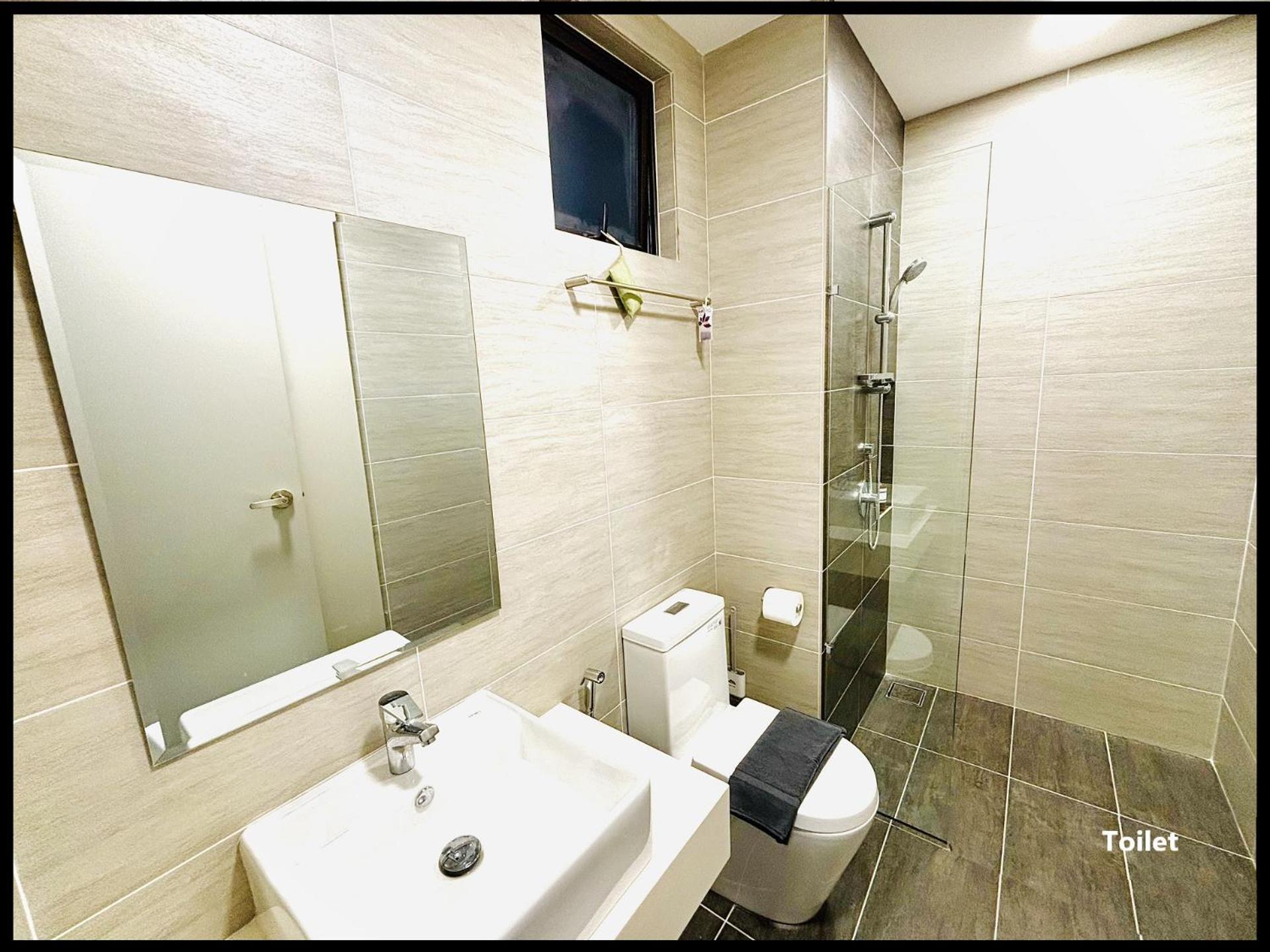 Skystays360 Kl, 60th Floor - Close To Klcc Trx 2-bedroom 2 Bathrooms Apartment