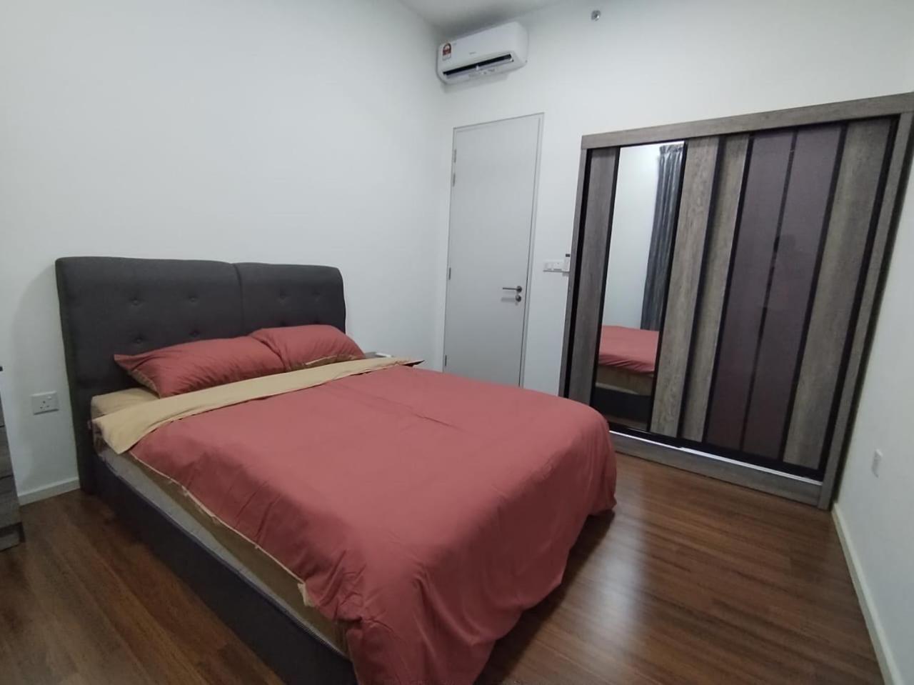 Serviced Apartment, Jalan Peel By Rverse Căn hộ
