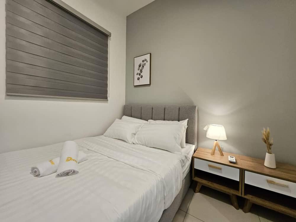 Apartment 3r2b Chan Sow Lin Trion 2 - 8 Pax Kuala Lumpur