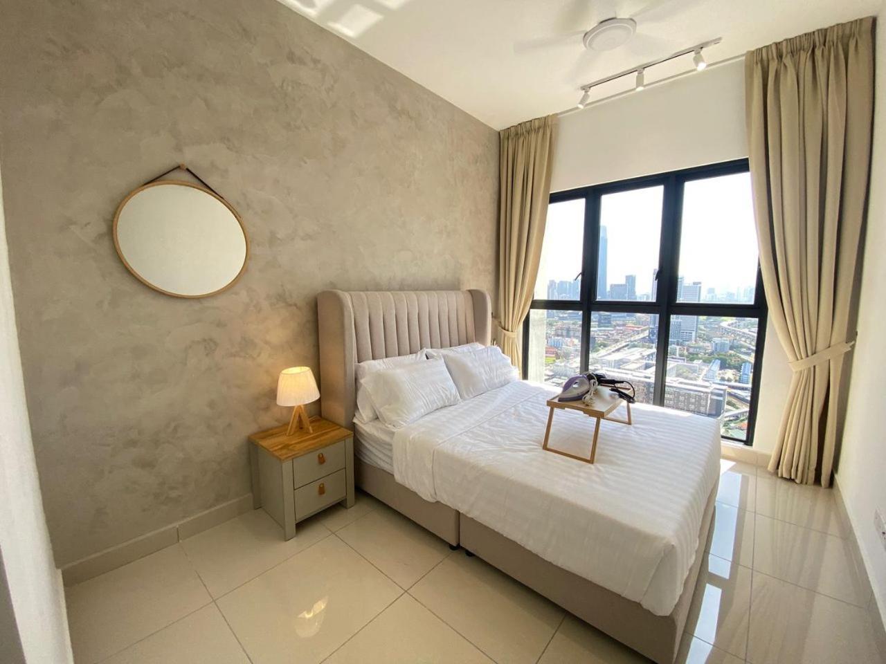 3r2b Chan Sow Lin Trion 2 - 8 Pax Apartment *