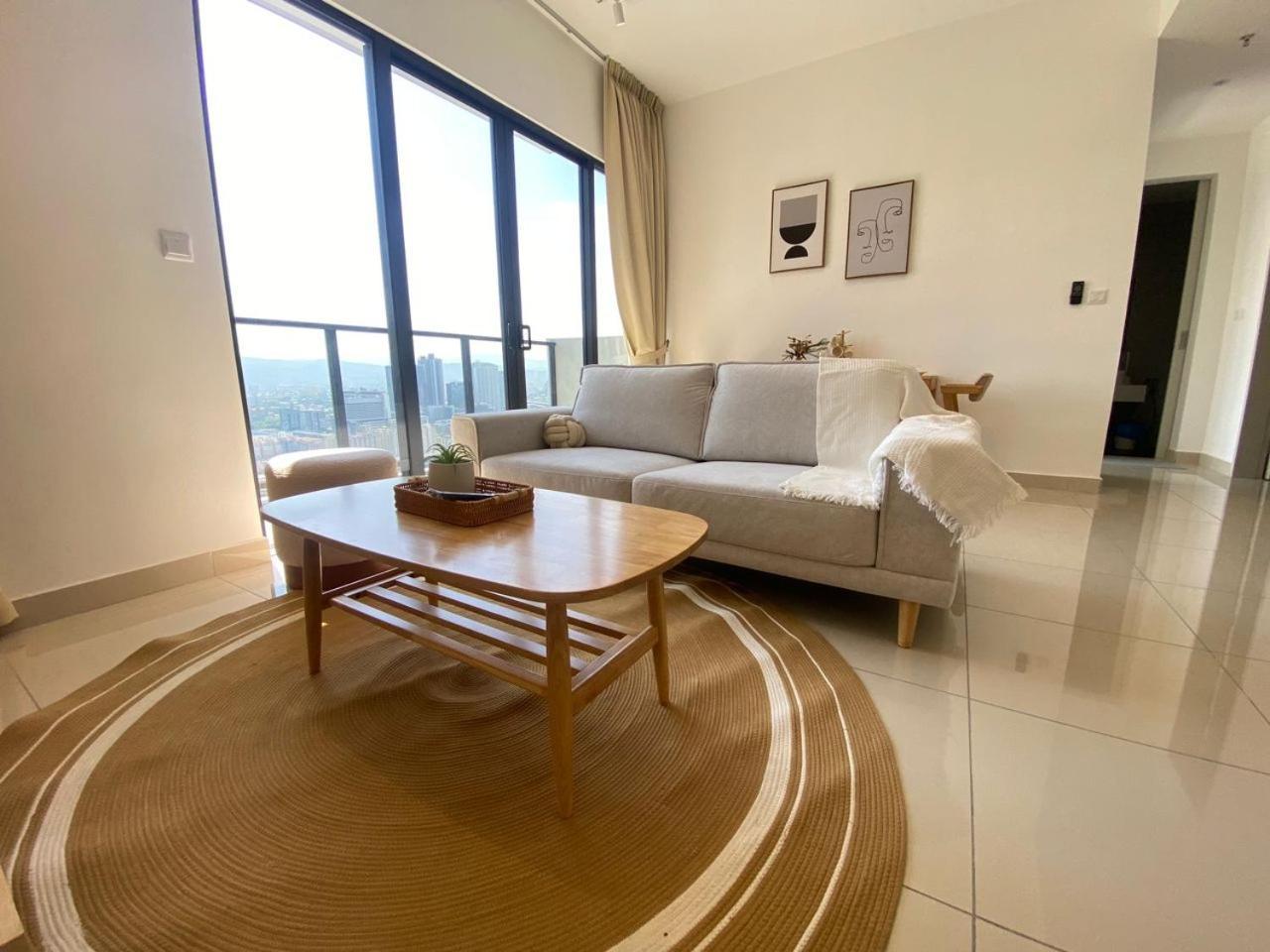 Apartment 3r2b Chan Sow Lin Trion 2 - 8 Pax *