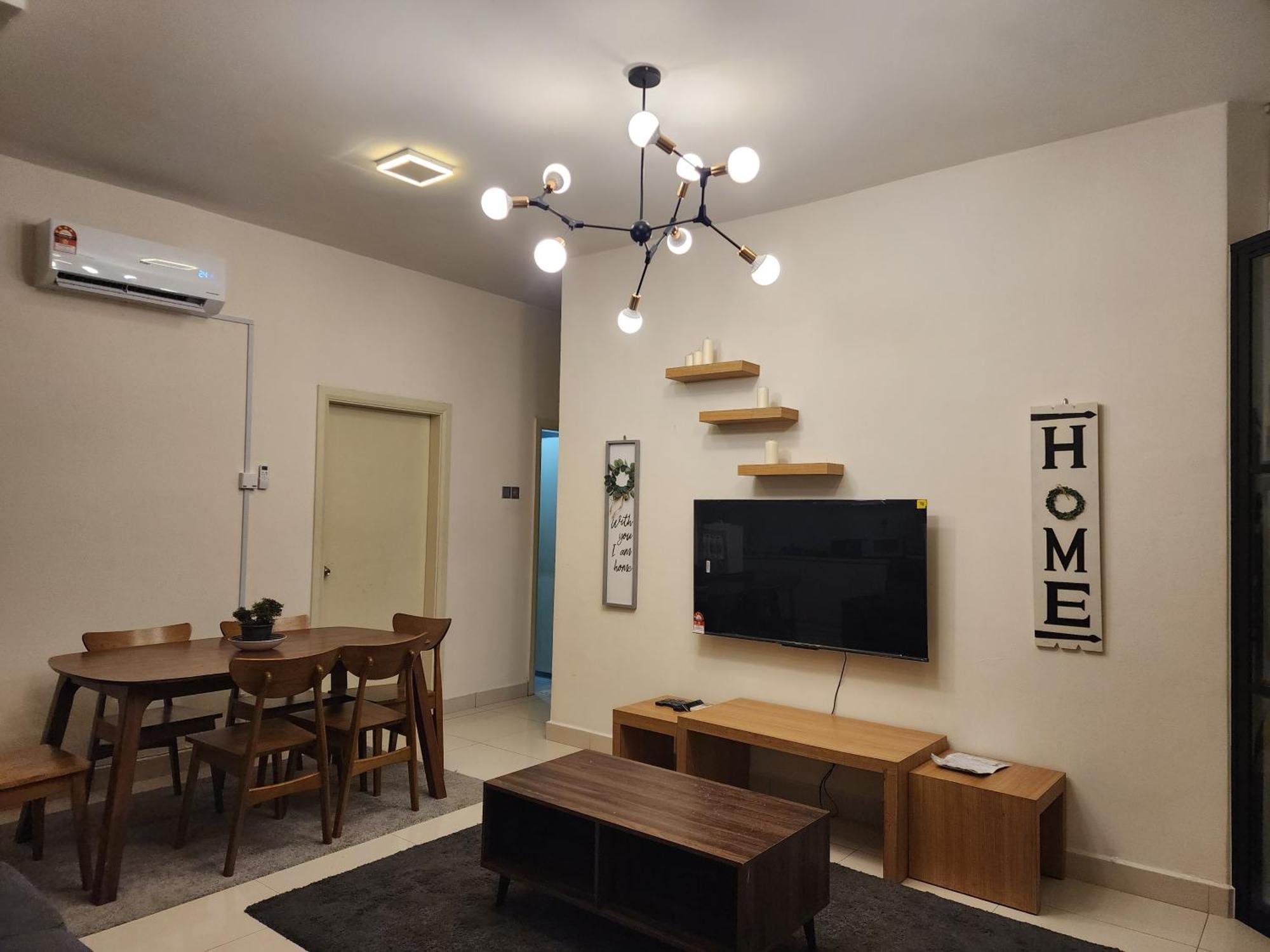 Apartment Crest Residences