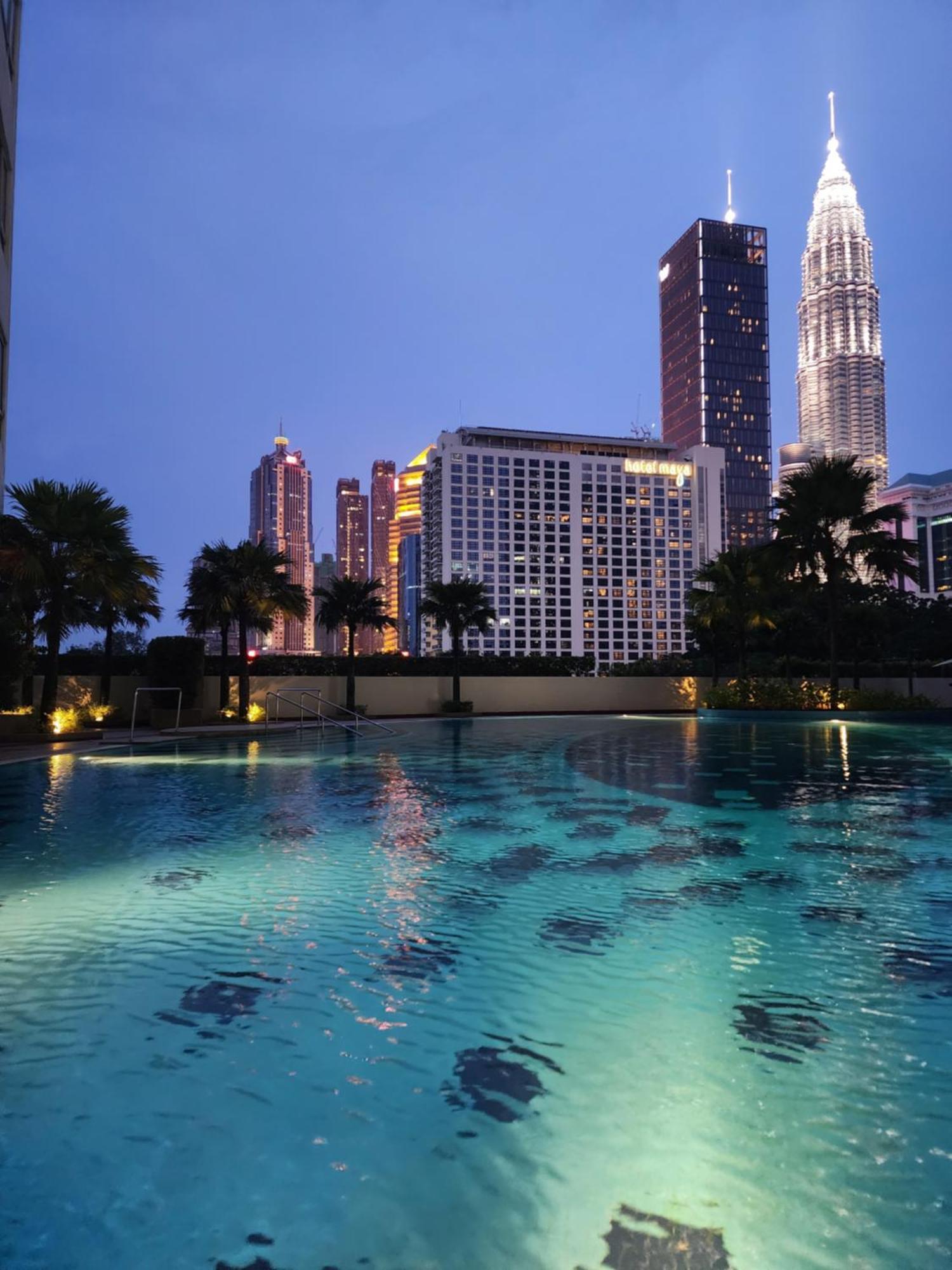 Apartment Crest Residences *