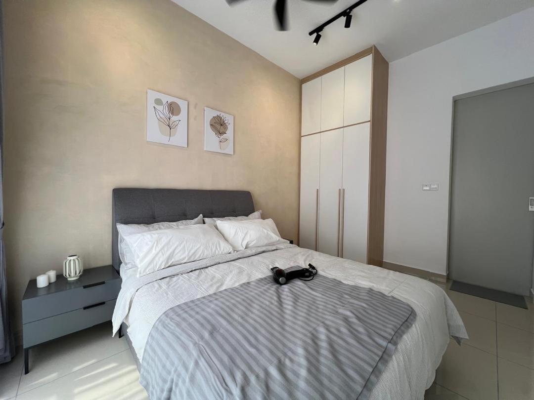 Apartment 2r2b Chan Sow Lin Trion 2 - 6 Pax