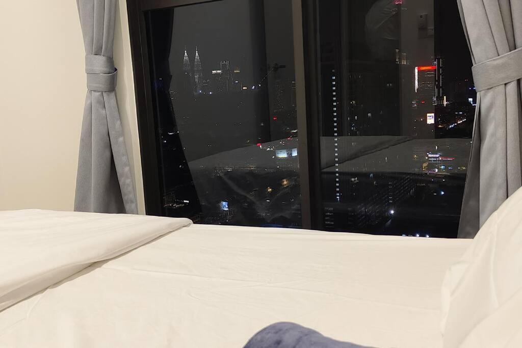 Apartment Luxury 2br 2br Klcc View Service Trion Kl Kuala Lumpur