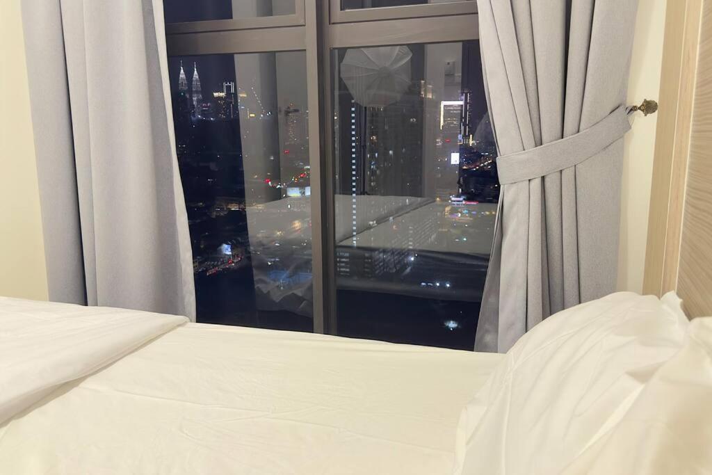 Apartment Luxury 2br 2br Klcc View Service Trion Kl Kuala Lumpur