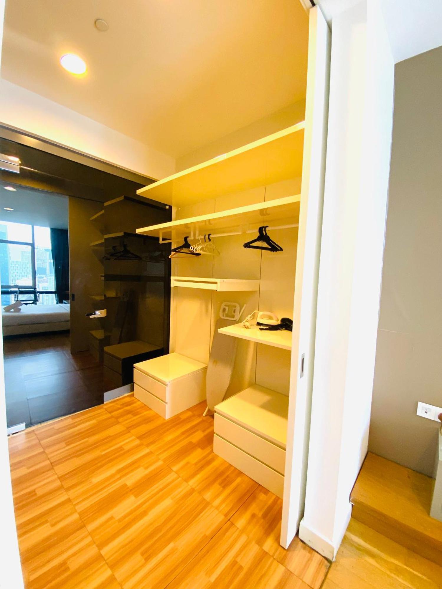 Easten Super Platinum Klcc * Kuala Lumpur