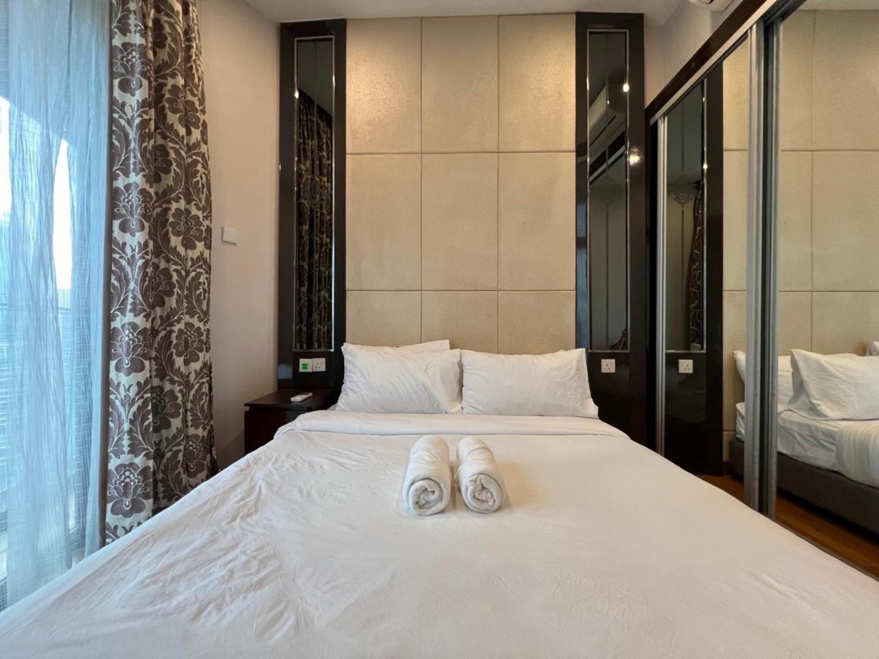 Dorsett By Apex Management Apartment