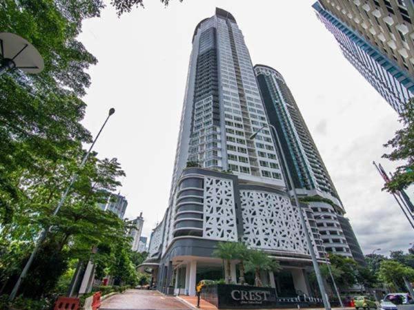Apartment Crest Residences