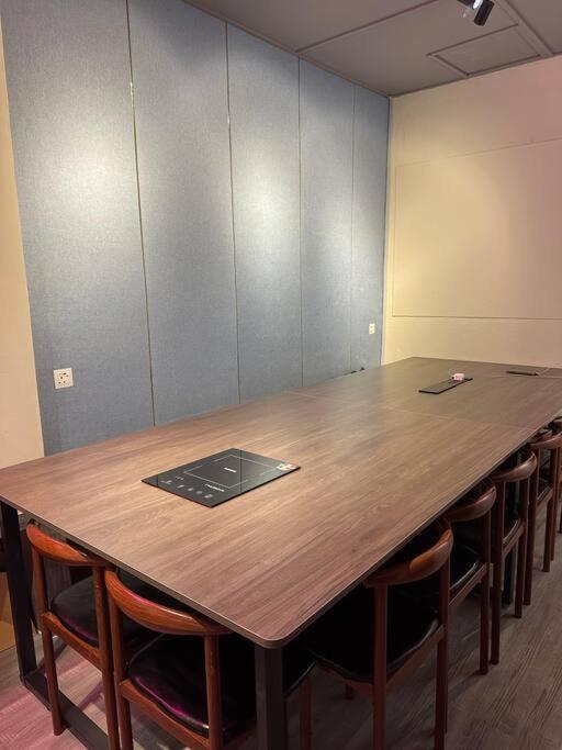 Apartment Kltownracingvrkaraoke14pax *