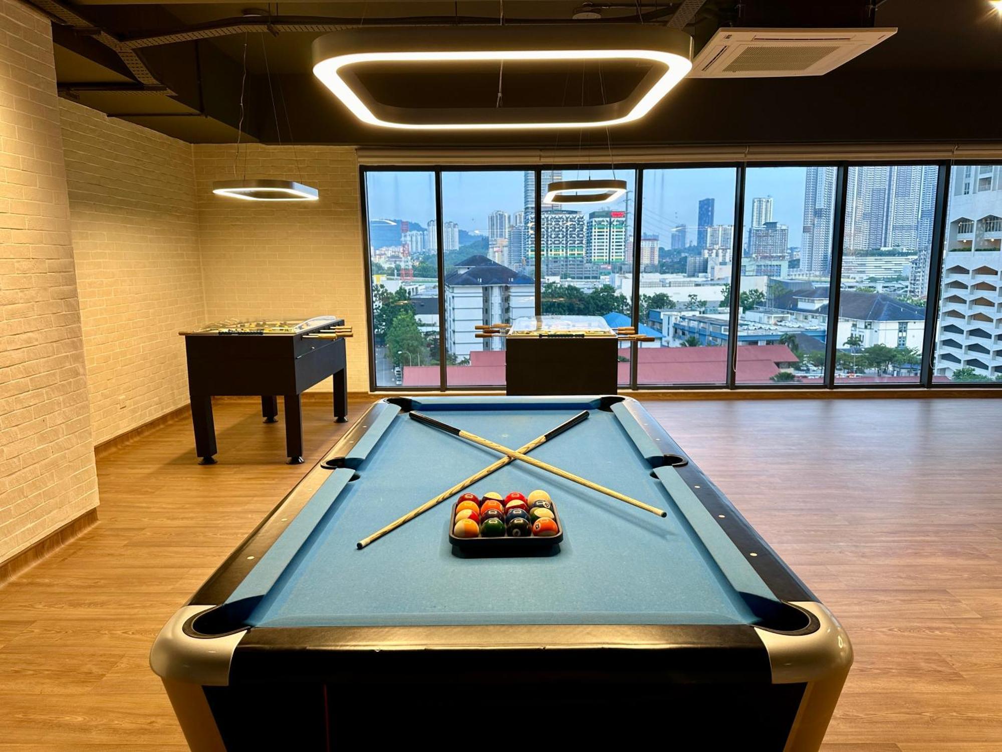 Sunway Velocity 2 -- Dual Key X Child Friendly With Comfy By Cowidea Apartment *