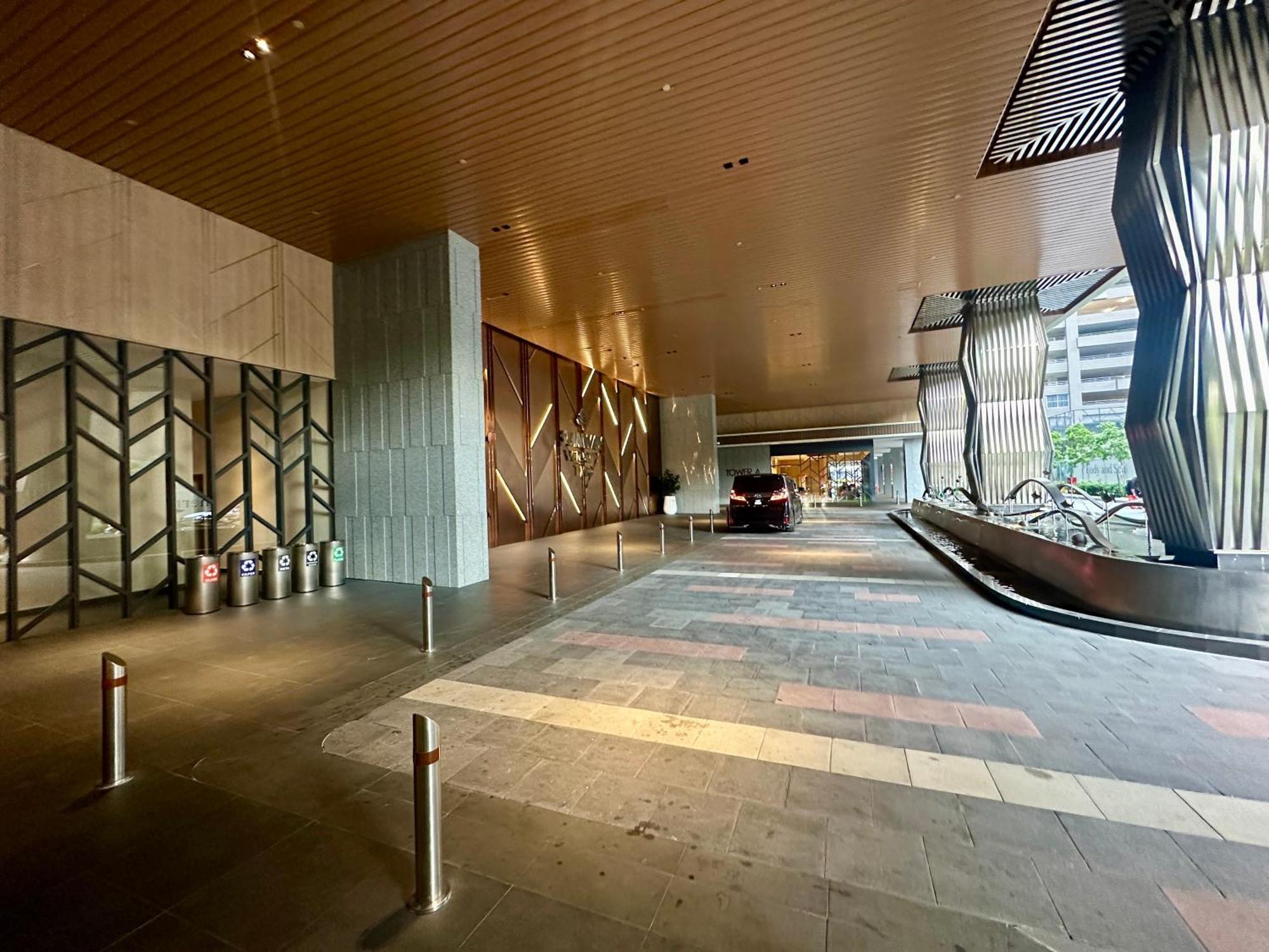 Sunway Velocity 2 -- Dual Key X Child Friendly With Comfy By Cowidea * Kuala Lumpur