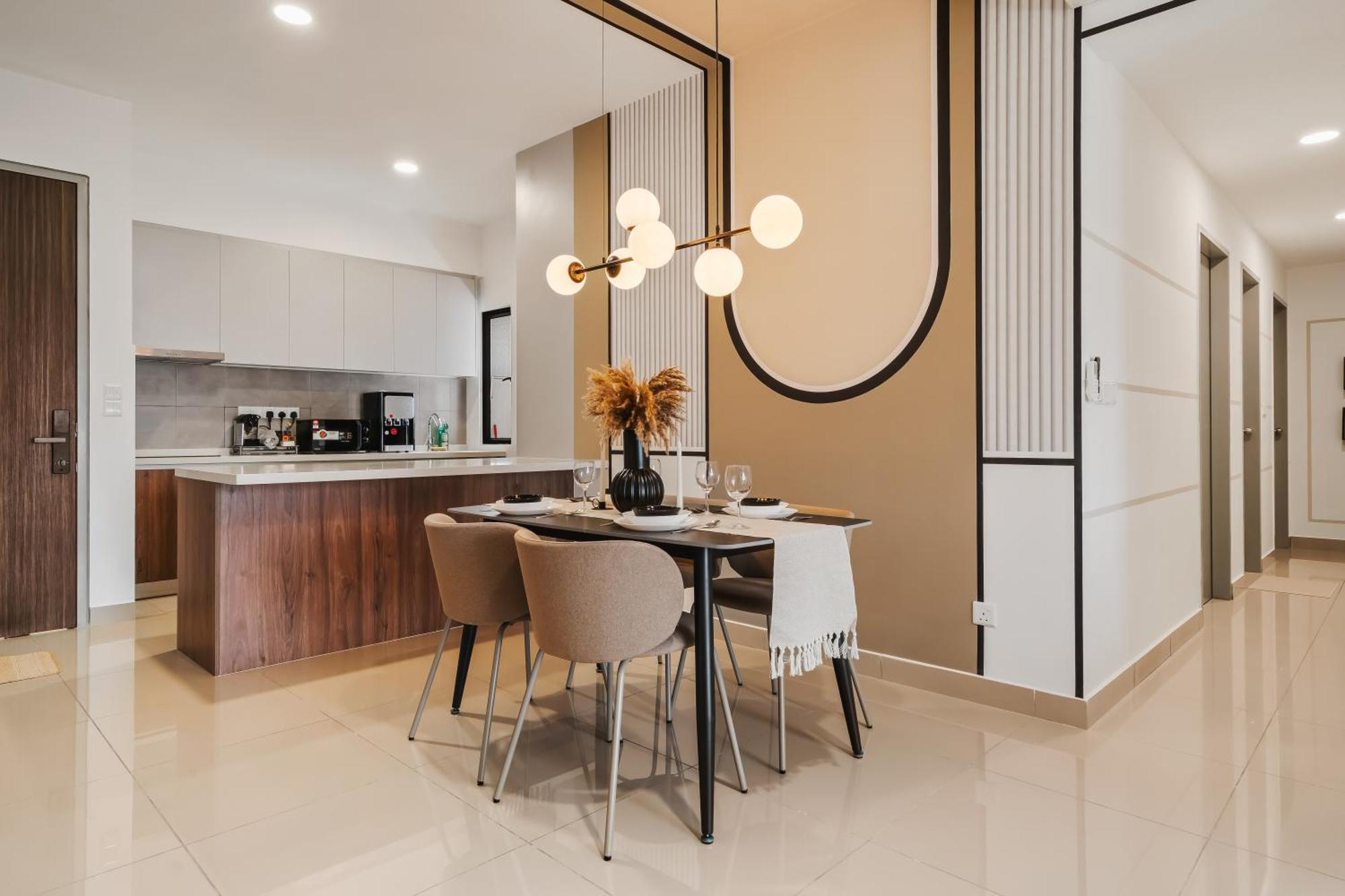 4br Luscious M Vertica Near Mrt By Rumabnb Apartment Kuala Lumpur