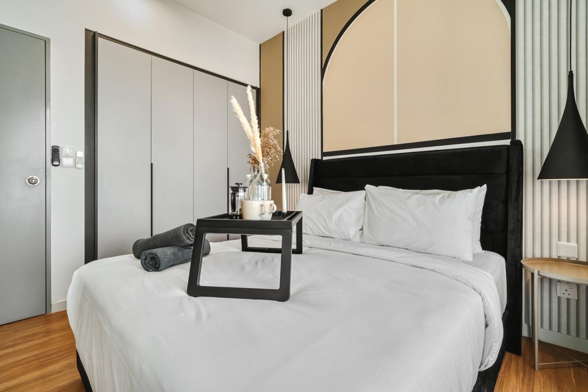 4br Luscious M Vertica Near Mrt By Rumabnb