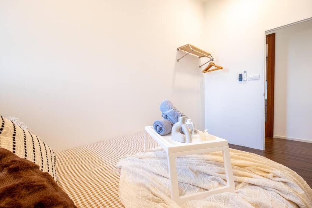 Paradise S Velocity Mall Lrt Mrt 中文房东 Apartment