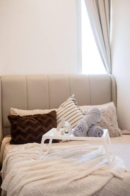 Apartment Paradise S Velocity Mall Lrt Mrt 中文房东
