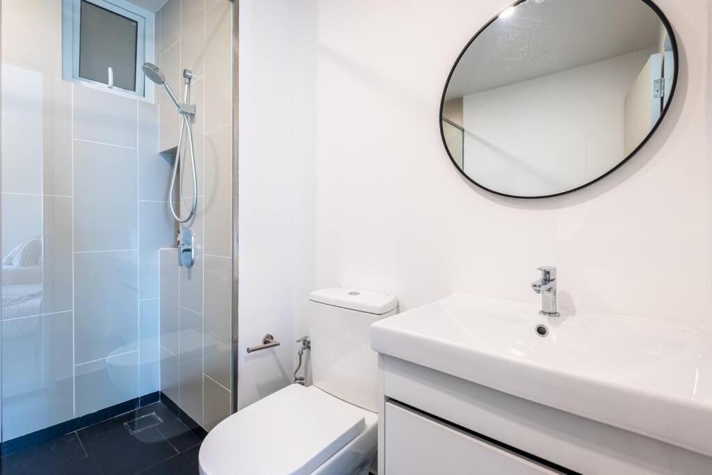 Apartment Paradise S Velocity Mall Lrt Mrt 中文房东